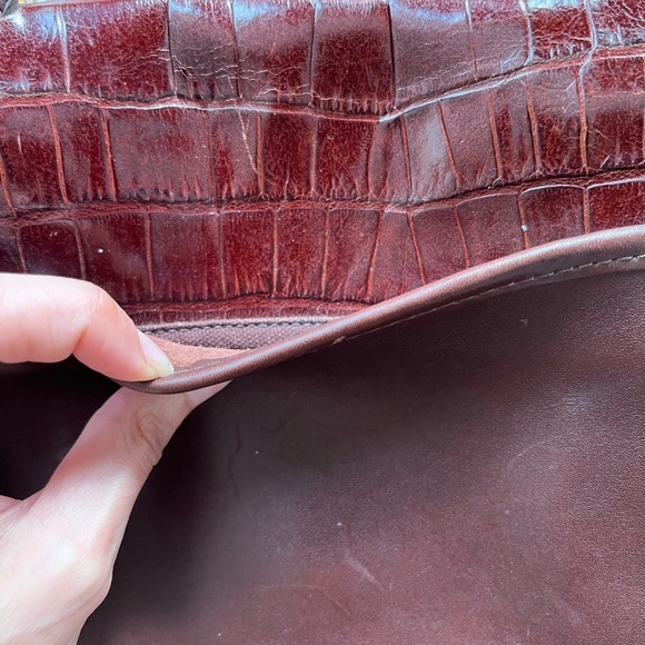 Brighton Crossbody Leather Brown Bag - Picture 10 of 14